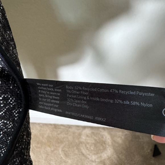 Eileen Fisher Rosette Jacquard Jacket Women's Black and White Patterned Jacket M - Picture 5 of 16